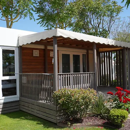 Camping Village Adriatico *
